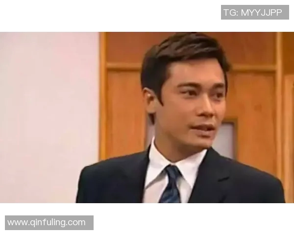 罗嘉良携手香港足球明星队共创辉煌时刻展现体育精神与团队合作魅力